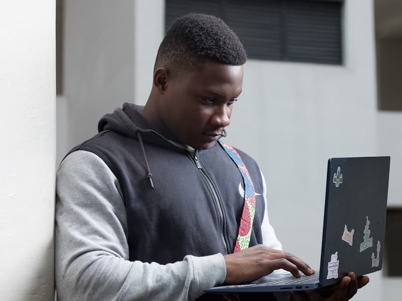 Cas d'usage cible : rendre le commerce informel trouvable
